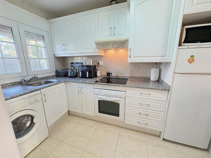 Image No.18-2 Bed Villa for sale