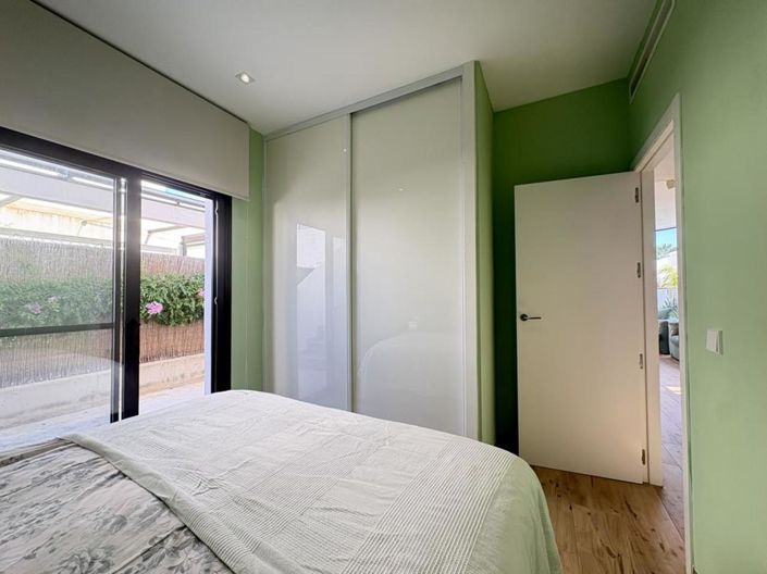 Image No.17-2 Bed Villa for sale