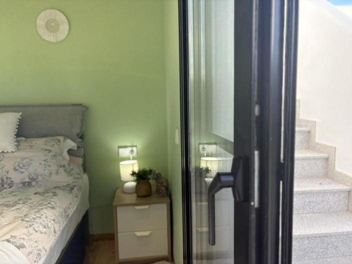 Image No.18-2 Bed Villa for sale