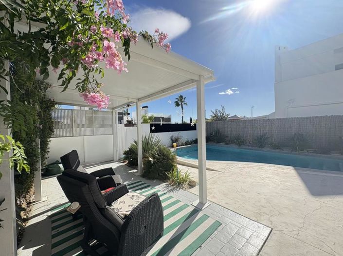 Image No.36-2 Bed Villa for sale