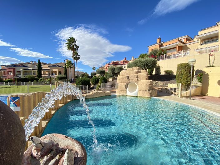 Image No.26-2 Bed Apartment for sale