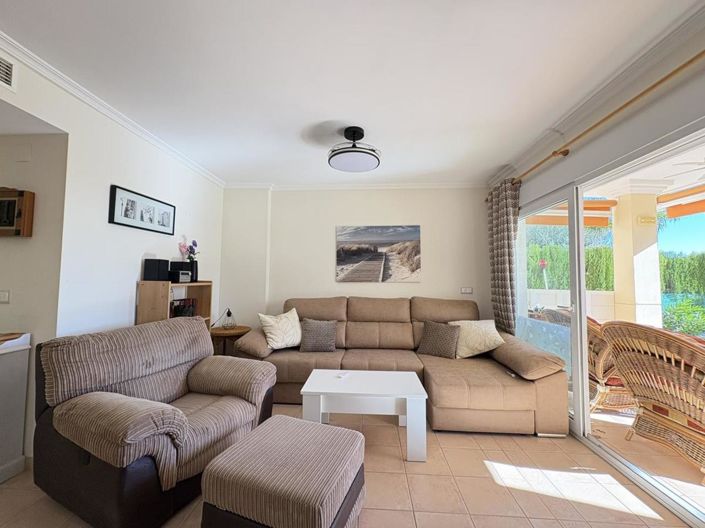 Image No.8-2 Bed Apartment for sale