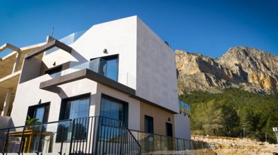 dji-077000-00-23-16imagen-fija011
