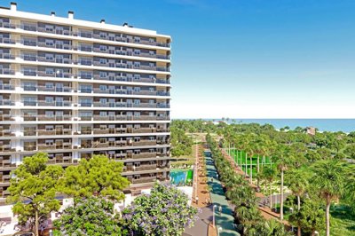 edificio-amanecer-vista-del-edificio-y-el-mar
