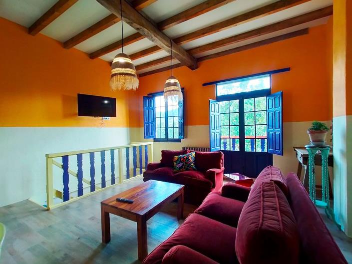 Image No.25-5 Bed Country Property for sale