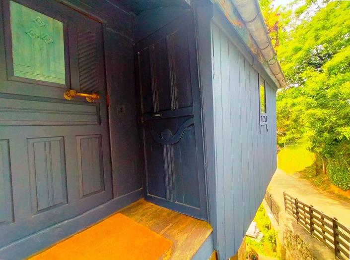 Image No.55-5 Bed Country Property for sale