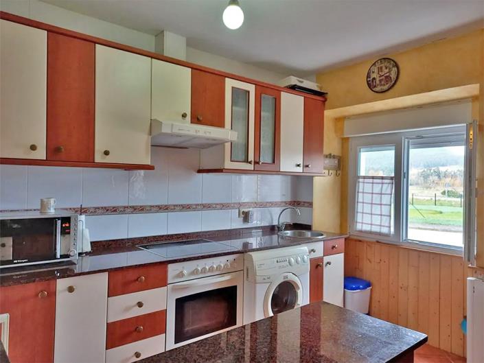 Image No.5-4 Bed Village House for sale