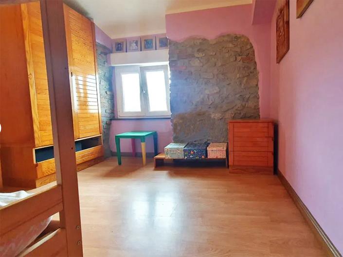 Image No.13-4 Bed Village House for sale