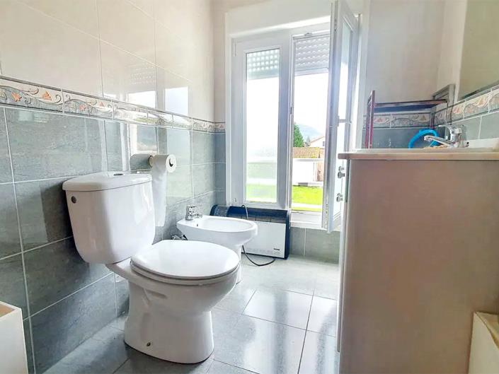 Image No.23-4 Bed Village House for sale