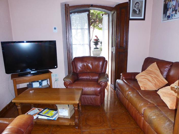 Image No.7-9 Bed Semi-Detached for sale