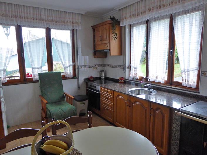 Image No.11-Maison de campagne de 3 chambres à vendre à Soto