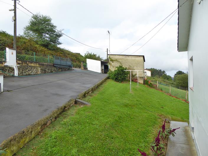 Image No.40-Maison de campagne de 3 chambres à vendre à Soto