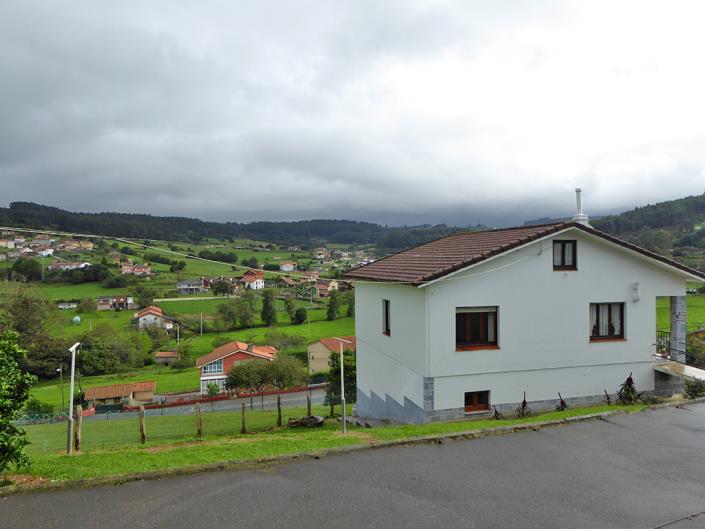 Image No.50-Maison de campagne de 3 chambres à vendre à Soto