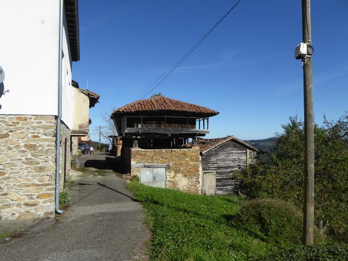 Image No.5-3 Bed Country Property for sale