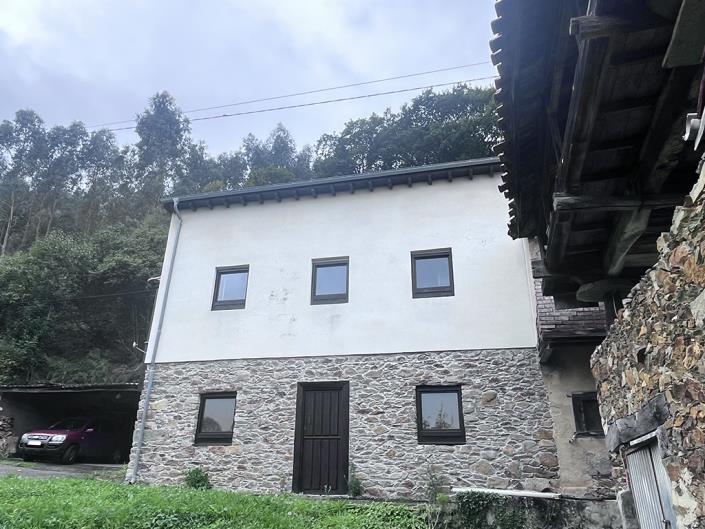 Image No.15-3 Bed Country Property for sale