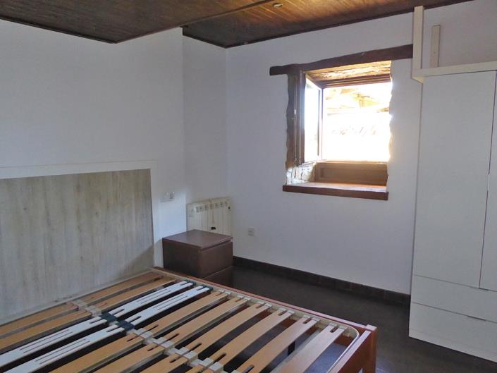 Image No.22-3 Bed Country Property for sale