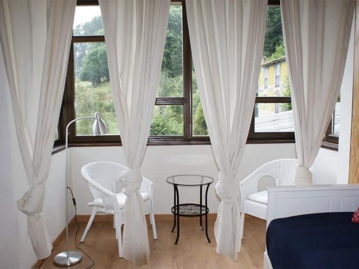 Image No.36-3 Bed Country Property for sale