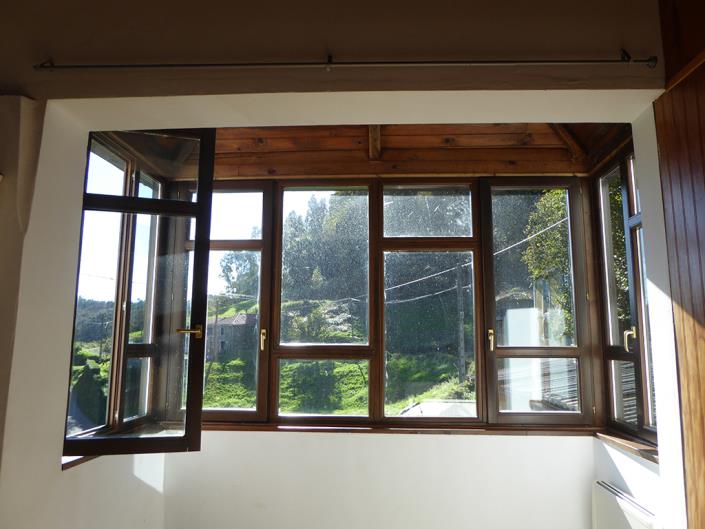 Image No.41-3 Bed Country Property for sale