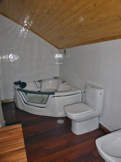 Image No.47-3 Bed Country Property for sale