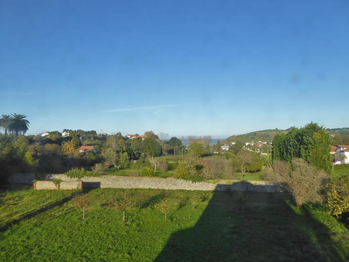 Image No.30-Maison de ville de 9 chambres à vendre à Castrillón