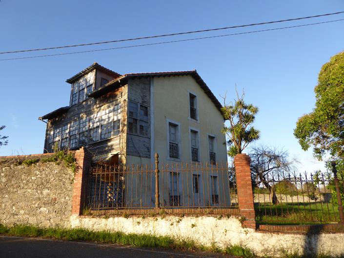 Image No.53-Maison de ville de 9 chambres à vendre à Castrillón