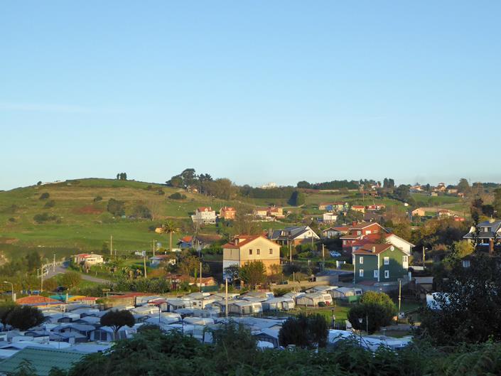 Image No.58-Maison de ville de 9 chambres à vendre à Castrillón