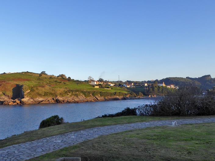 Image No.59-Maison de ville de 9 chambres à vendre à Castrillón