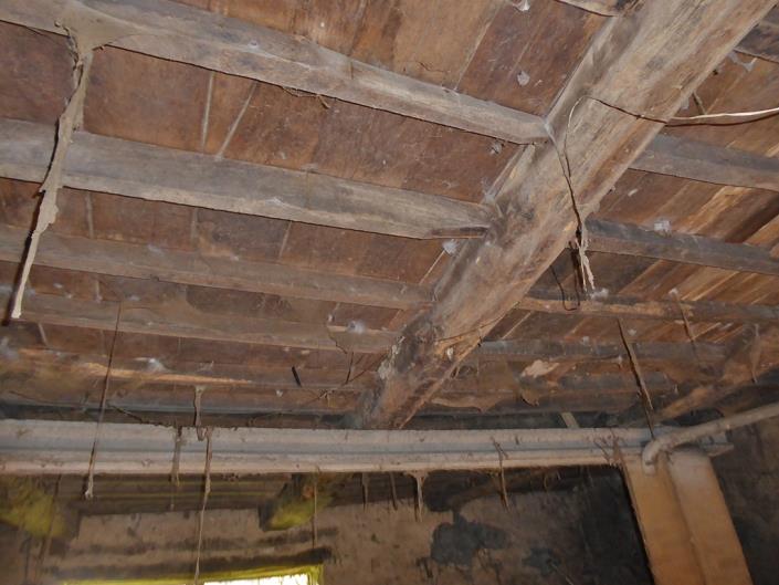 Image No.20-6 Bed Village House for sale