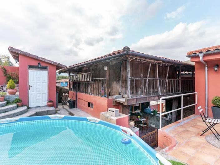 Image No.28-4 Bed Village House for sale