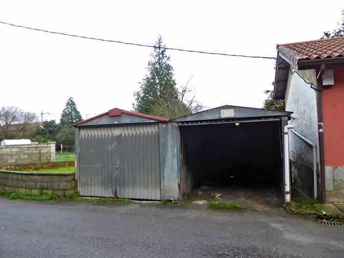 Image No.50-4 Bed Village House for sale