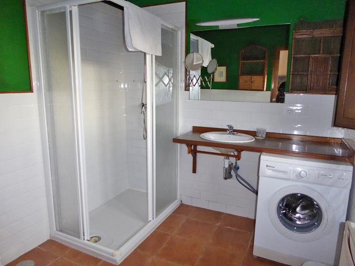 Image No.29-2 Bed Apartment for sale