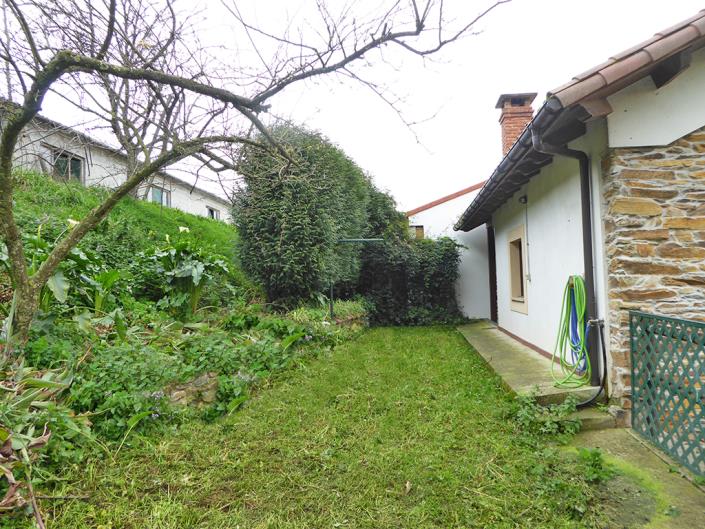 Image No.33-2 Bed Apartment for sale