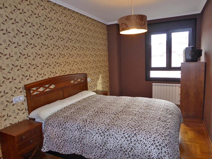 Image No.12-2 Bed Apartment for sale