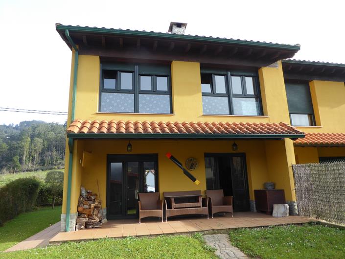 Image No.1-Jumelé de 3 chambres à vendre à Candamo