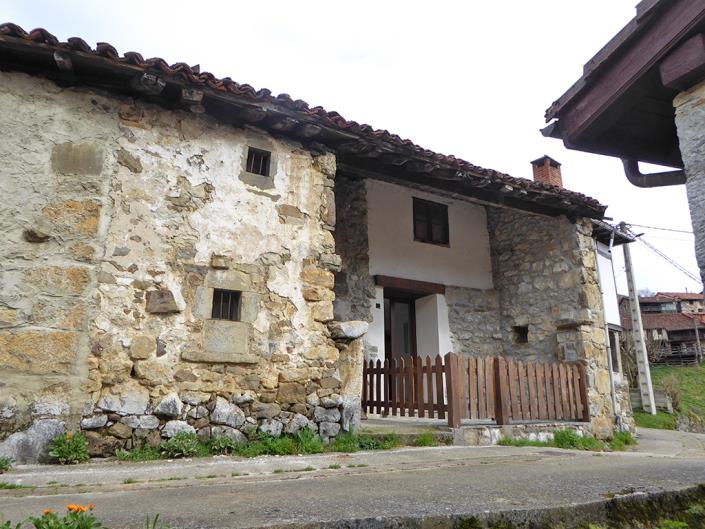 Image No.33-3 Bed Country House for sale