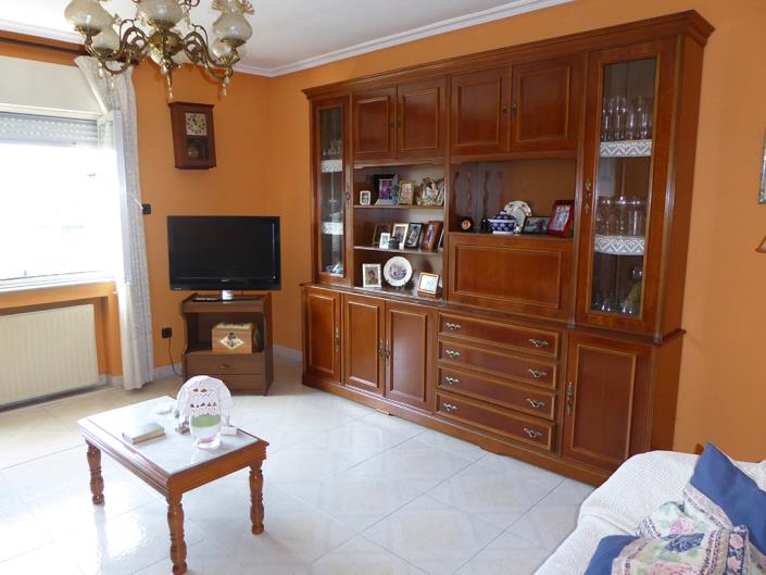 Image No.11-4 Bed Country Property for sale