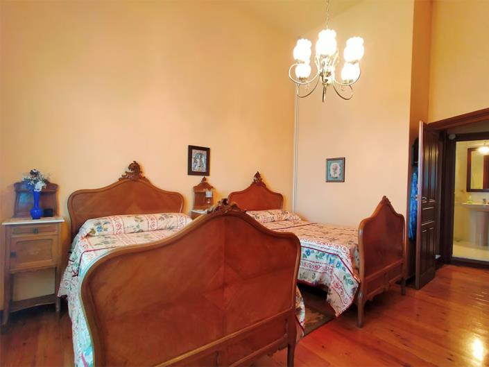 Image No.29-4 Bed Duplex for sale