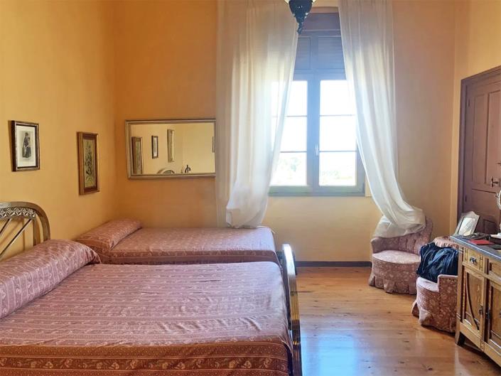 Image No.31-4 Bed Duplex for sale