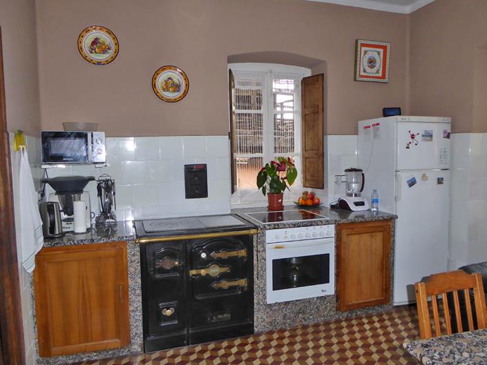 Image No.8-5 Bed Country House for sale