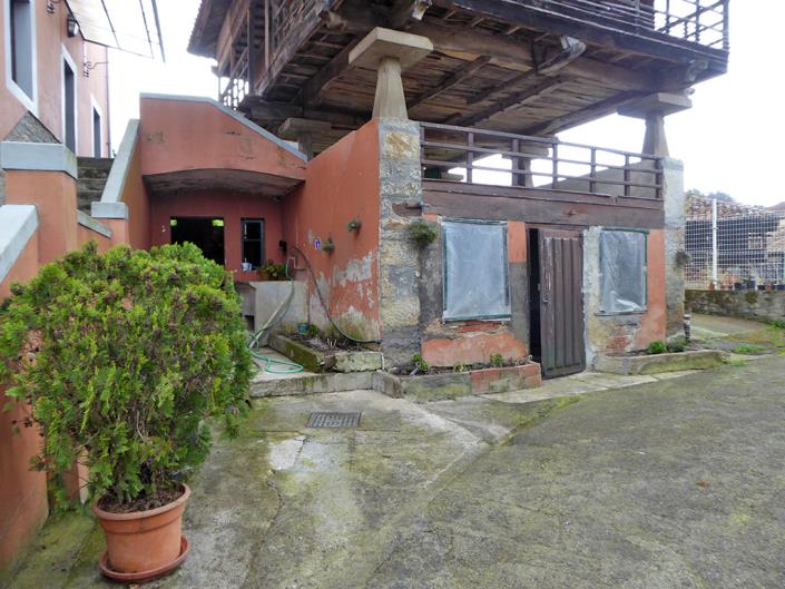 Image No.46-5 Bed Country House for sale