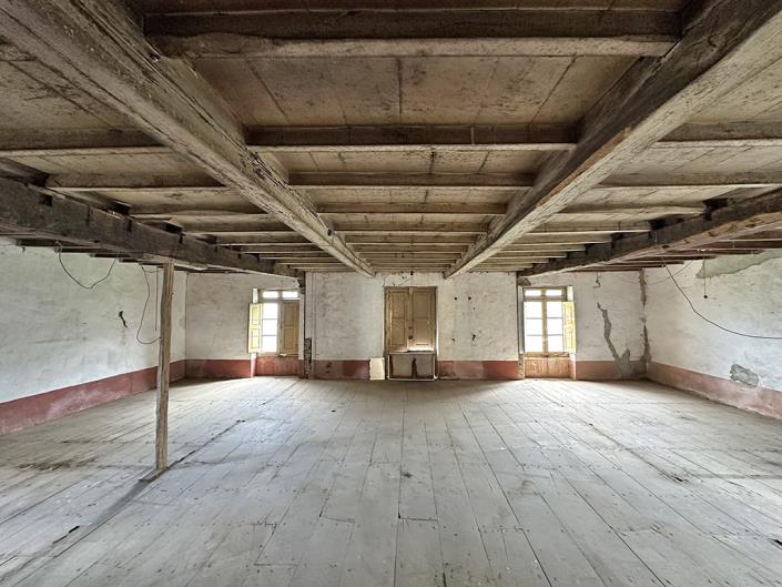 Image No.26-5 Bed Country Property for sale