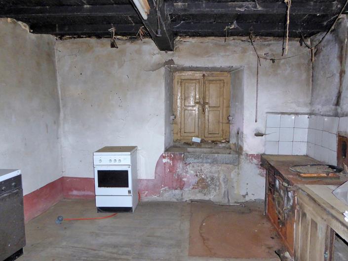 Image No.30-5 Bed Country Property for sale