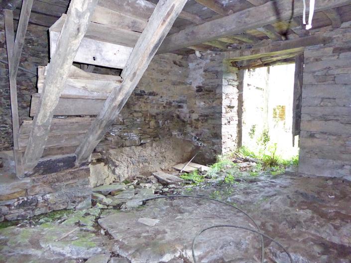 Image No.36-5 Bed Country Property for sale