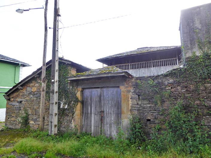 Image No.40-5 Bed Country Property for sale