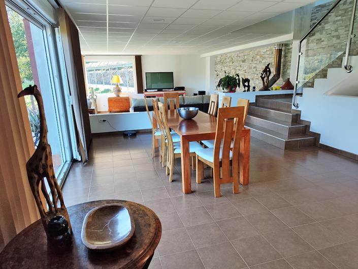 Image No.12-3 Bed Country Property for sale