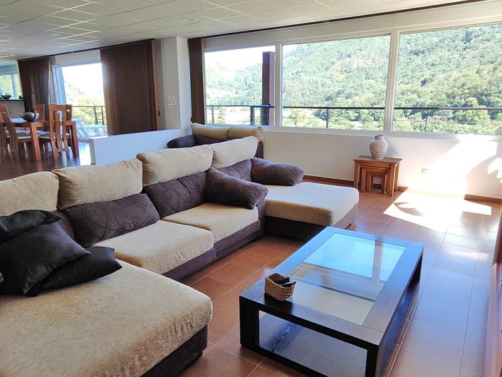 Image No.15-3 Bed Country Property for sale