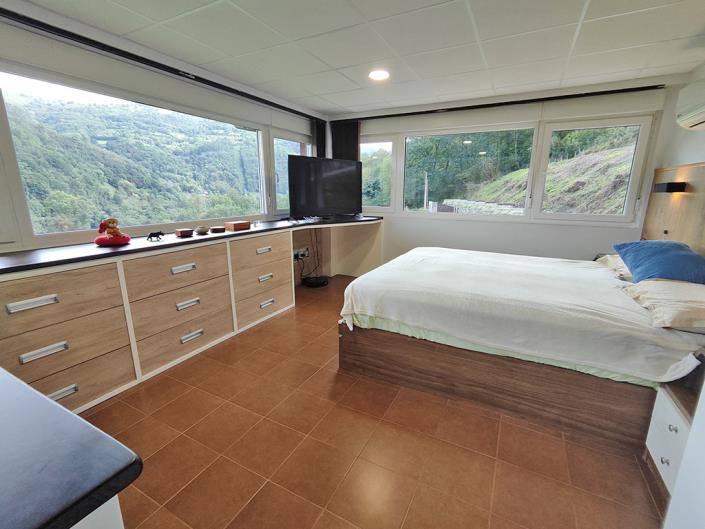 Image No.28-3 Bed Country Property for sale