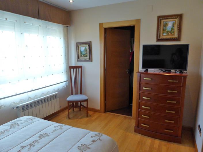 Image No.25-4 Bed House/Villa for sale