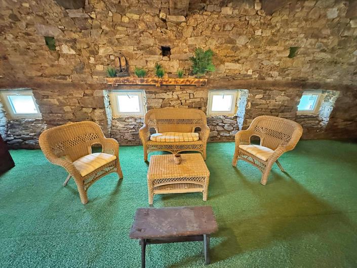 Image No.24-4 Bed Country Property for sale