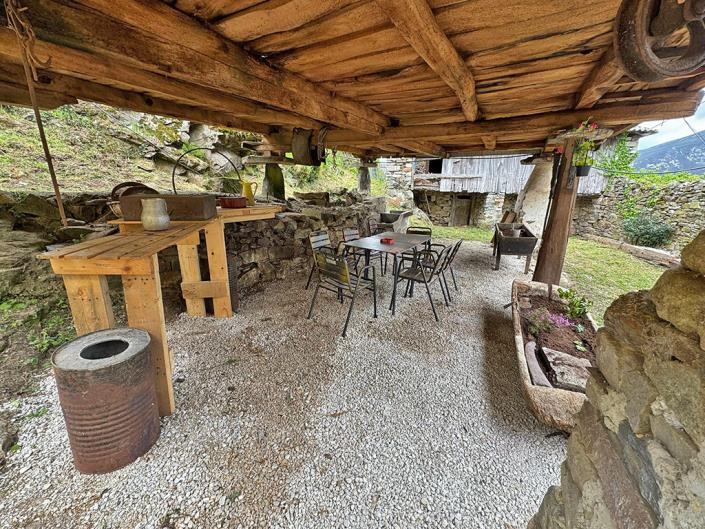 Image No.31-4 Bed Country Property for sale